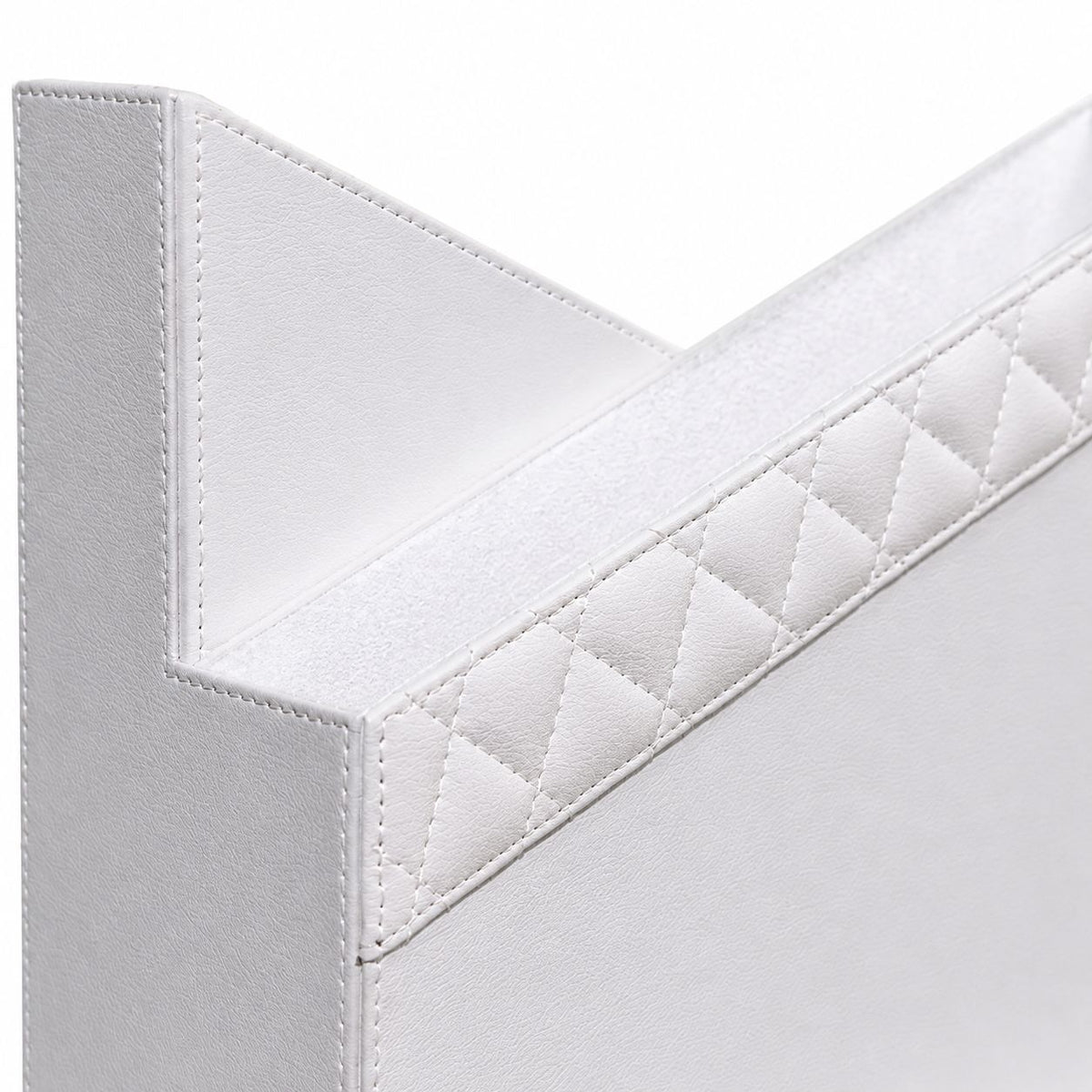 Tufted with Stainless Steel